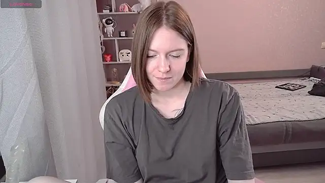 Snapshot of CassieJuice69 chatting on October 24, 6:15 pm CassieJuice69 online show from October 24, 6:15 pm