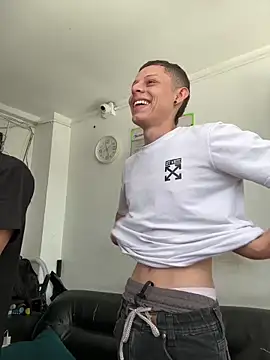 Daddyrich 632 online show from April 21, 4:25 pm