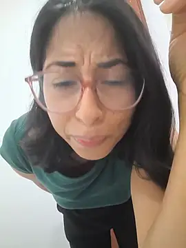 MirandaSingle online show from July 6, 7:49 pm