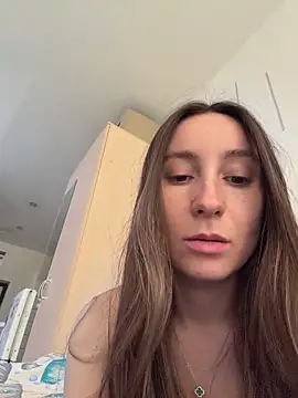 viviandaimond1 online show from June 5, 10:43 am