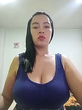 hailey85 online show from June 1, 10:21 pm