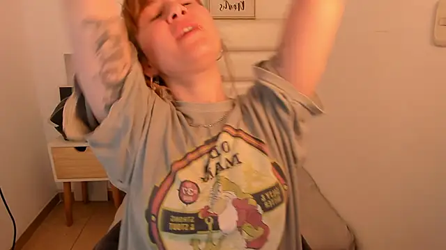 Meleena Fox online show from April 15, 7:36 pm