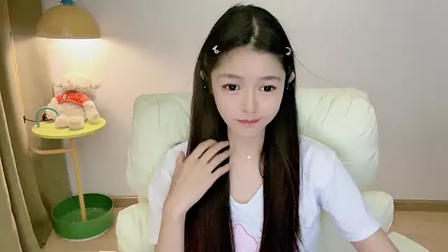 xiaodaibabyy online show from July 24, 1:20 pm