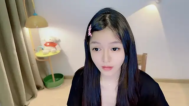 xiaodaibabyy online show from July 7, 1:36 pm