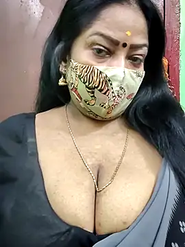 Snapshot of maniisha chatting on October 16, 7:49 pm maniisha online show from October 16, 7:49 pm