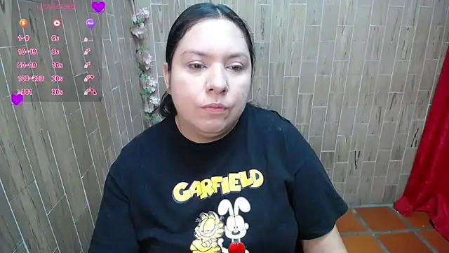 Snapshot of solyeria chatting on September 25, 1:59 am solyeria online show from September 25, 1:59 am