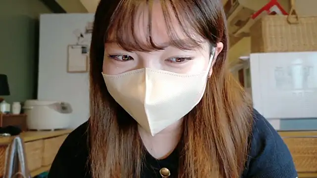 Snapshot of _Yui_ chatting on September 28, 7:58 am  Yui  online show from September 28, 7:58 am