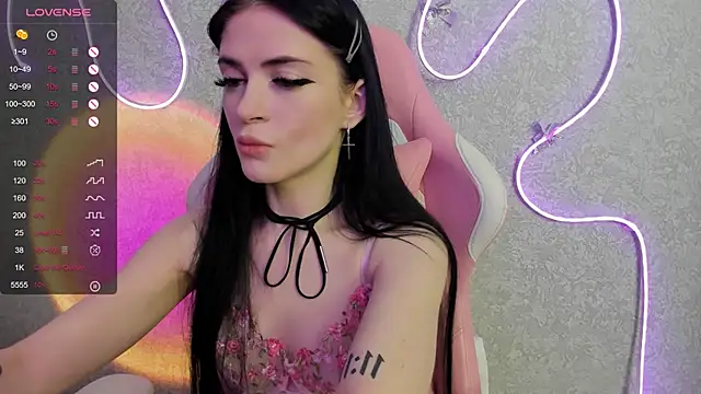 Molly Crystall online show from July 26, 3:47 am