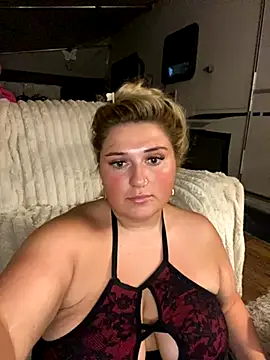 Snapshot of mimiprincessxoox chatting on October 2, 6:57 pm mimiprincessxoox online show from October 2, 6:57 pm