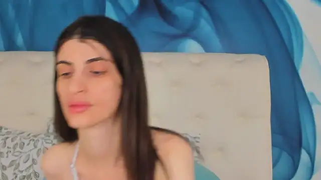 SkinnyDolly online show from June 14, 3:08 am