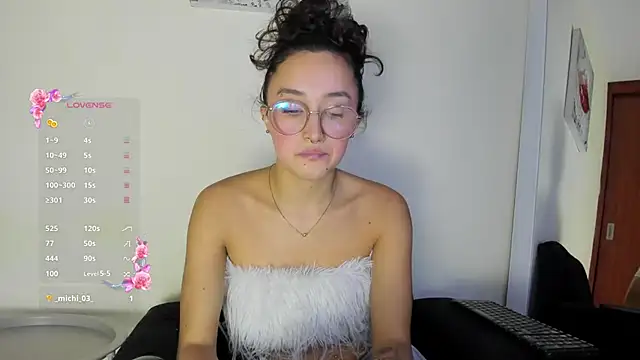 Snapshot of its__angelica_ chatting on September 22, 11:14 pm its angelica online show from September 22, 11:14 pm