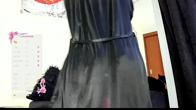 Snapshot of its__angelica_ chatting on October 19, 8:22 pm its angelica online show from October 19, 8:22 pm