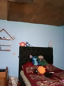 Elvishcassie  online show from March 16, 4:44 pm