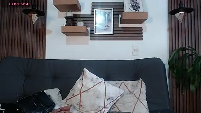 Layla 707 online show from February 20, 6:31 pm