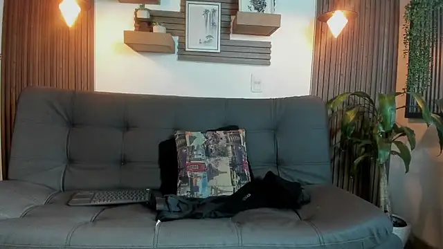 Layla 707 online show from October 20, 10:24 pm