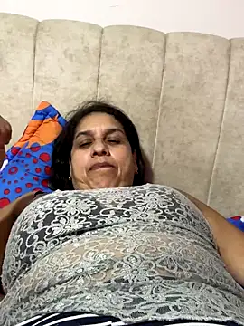 siri duque online show from September 12, 12:11 am