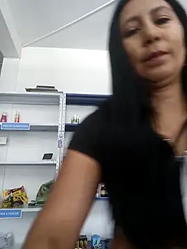 Snapshot of Megan_jennerr chatting on October 2, 3:28 pm Megan jennerr online show from October 2, 3:28 pm