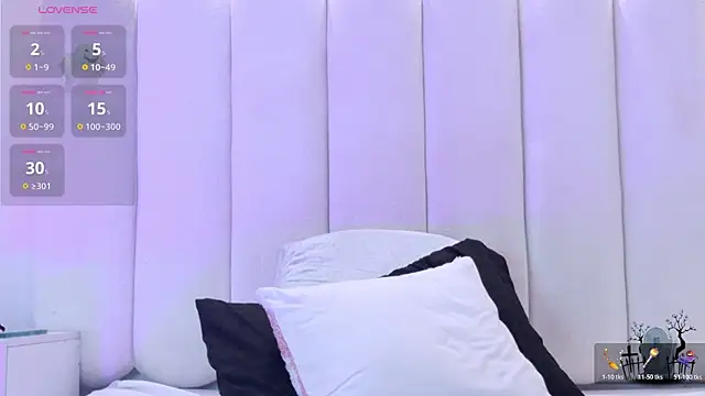 Alice noir online show from April 3, 6:28 pm