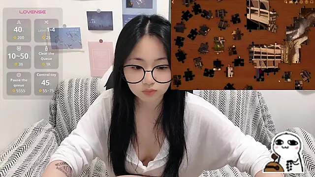 LiLiYbaby online show from May 8, 6:38 am