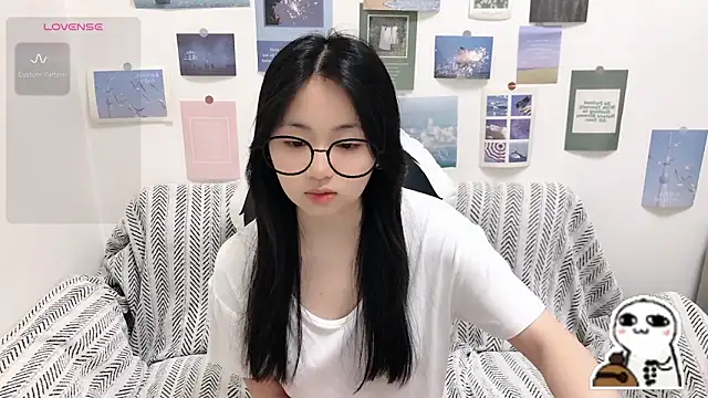 LiLiYbaby online show from May 29, 7:06 am