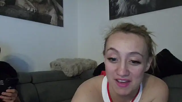 LoveXAddict online show from October 26, 9:32 pm