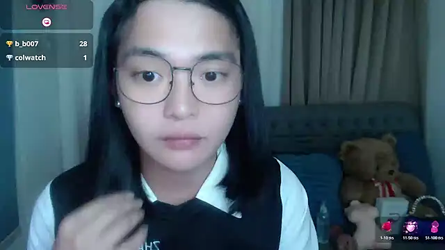 zhaviahale21 online show from July 14, 1:17 am