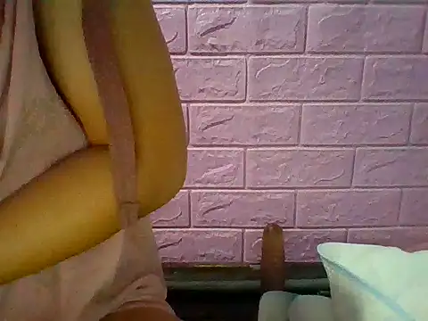 Mimi18x online show from August 9, 4:18 am