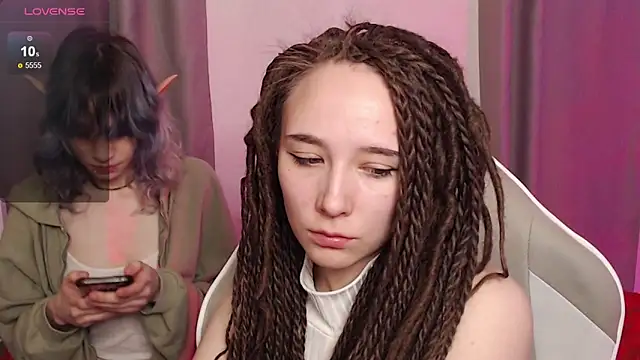 Robin yourss online show from April 14, 8:14 am