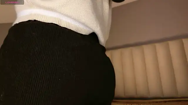 Megan mooree  online show from February 16, 12:49 pm