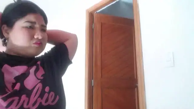 Gabycutee online show from February 5, 8:12 pm