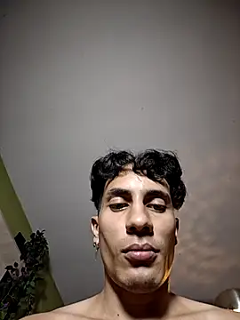 divinityros online show from November 12, 1:14 am