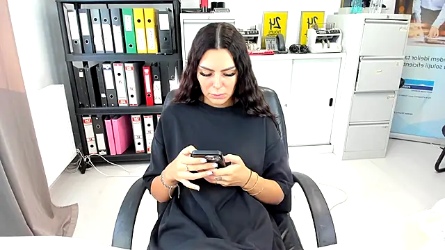 kilenyapatrice online show from September 21, 12:59 pm