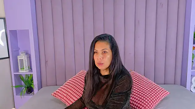 JaylaScott   online show from July 30, 11:44 am