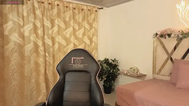 hina tay online show from February 21, 3:07 am