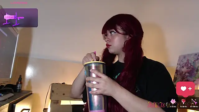 Bitsy Messy online show from November 19, 6:13 am