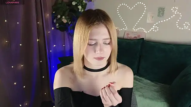 jenny bunny  online show from September 19, 1:37 am