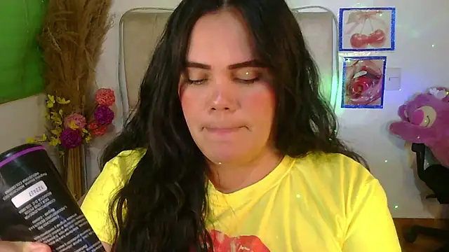 blue angel33 online show from February 25, 3:16 am