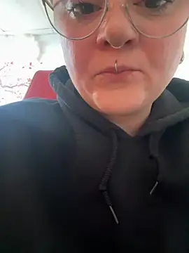 Sweetleeahxx online show from December 5, 3:35 pm