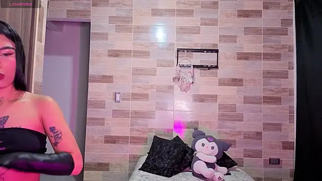 Dolcee zoe online show from January 12, 11:54 pm