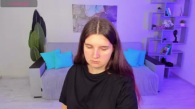 BonneyLove online show from September 16, 5:54 pm