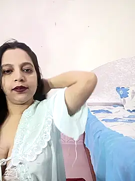 Taniya07 online show from December 15, 4:45 pm