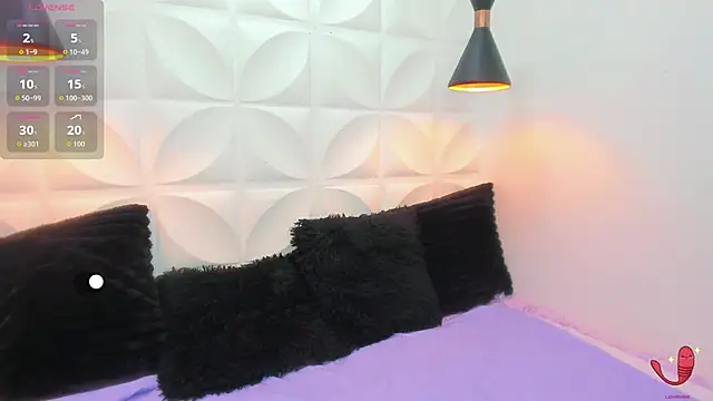 samy  milf online show from May 29, 7:34 pm