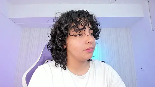 miku katsuragi online show from February 1, 2:43 am