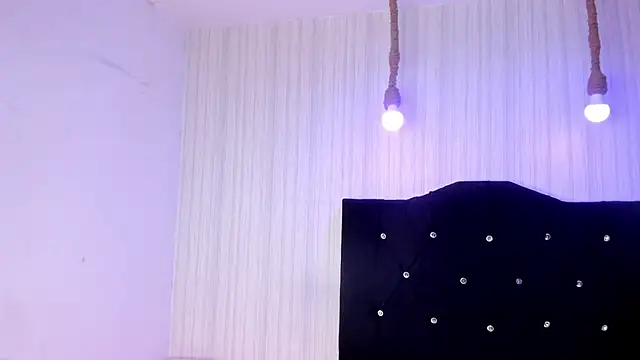 Snapshot of miku_katsuragi chatting on October 3, 5:01 am miku katsuragi online show from October 3, 5:01 am