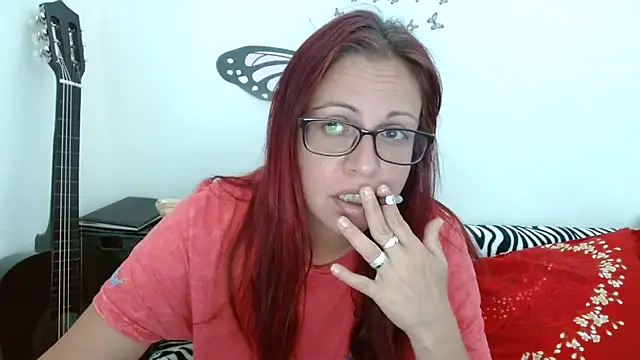LadyHellene online show from June 10, 5:28 am