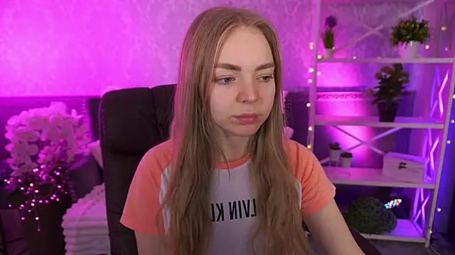 EmilySunshineS online show from February 9, 8:16 am