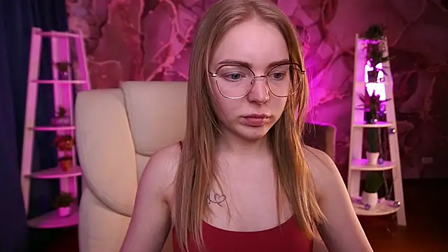 EmilySunshineS online show from March 14, 1:23 pm