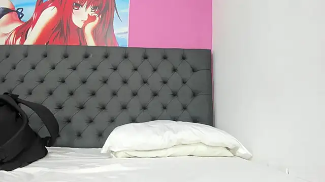  candy jade  online show from March 21, 11:15 am