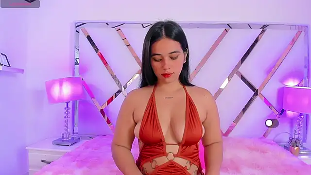 naughty  sara online show from December 5, 12:06 pm