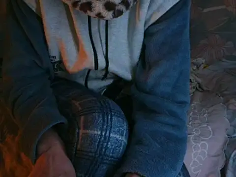 VeneRed online show from November 29, 7:29 pm